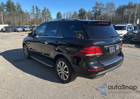 2018 Mercedes-Benz Gle 550E 4Matic z USA, uszkodzony, nr VIN 4JGDA6DB7JB034936